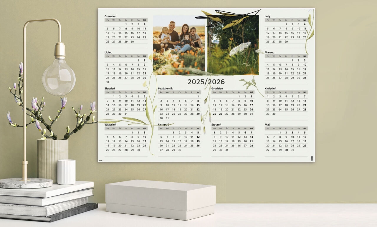 Terminarz ścienny roczny